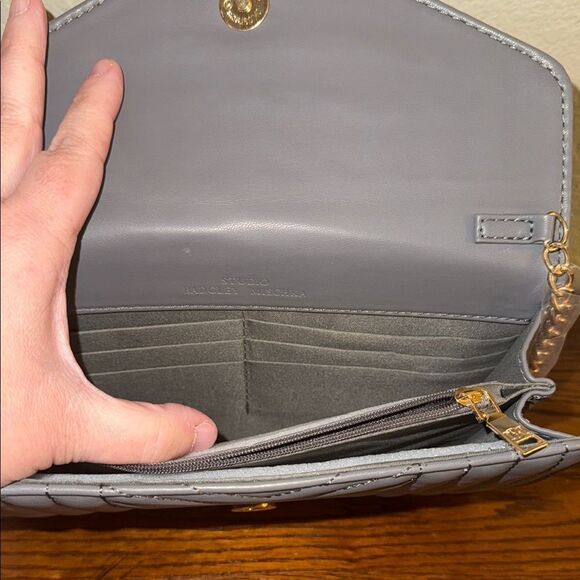 NWT Badgley Mischka Gray Quilted Women\'s Bag Crossbody